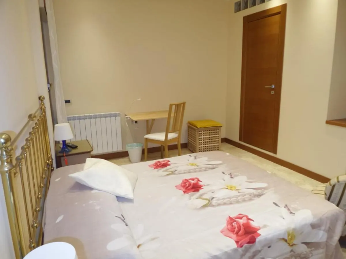 B&B Aurora Gravina di Catania 0*,  Italy