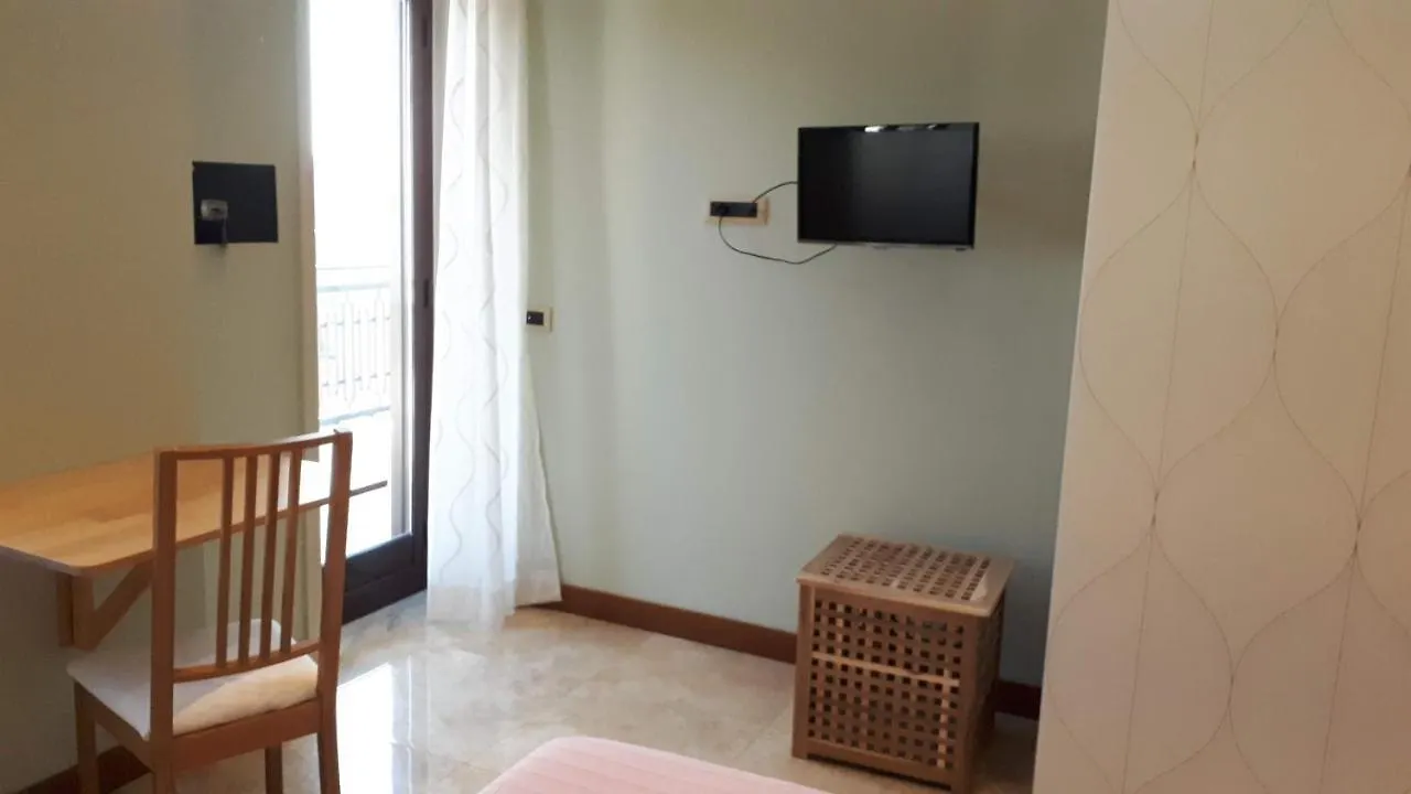 B&B Aurora Gravina di Catania Couette-café